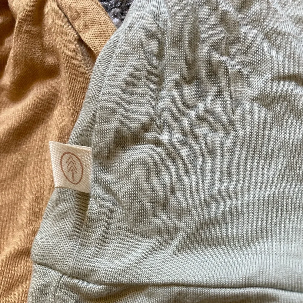 Tenth & Pine top knot hats - Picture 2 of 2